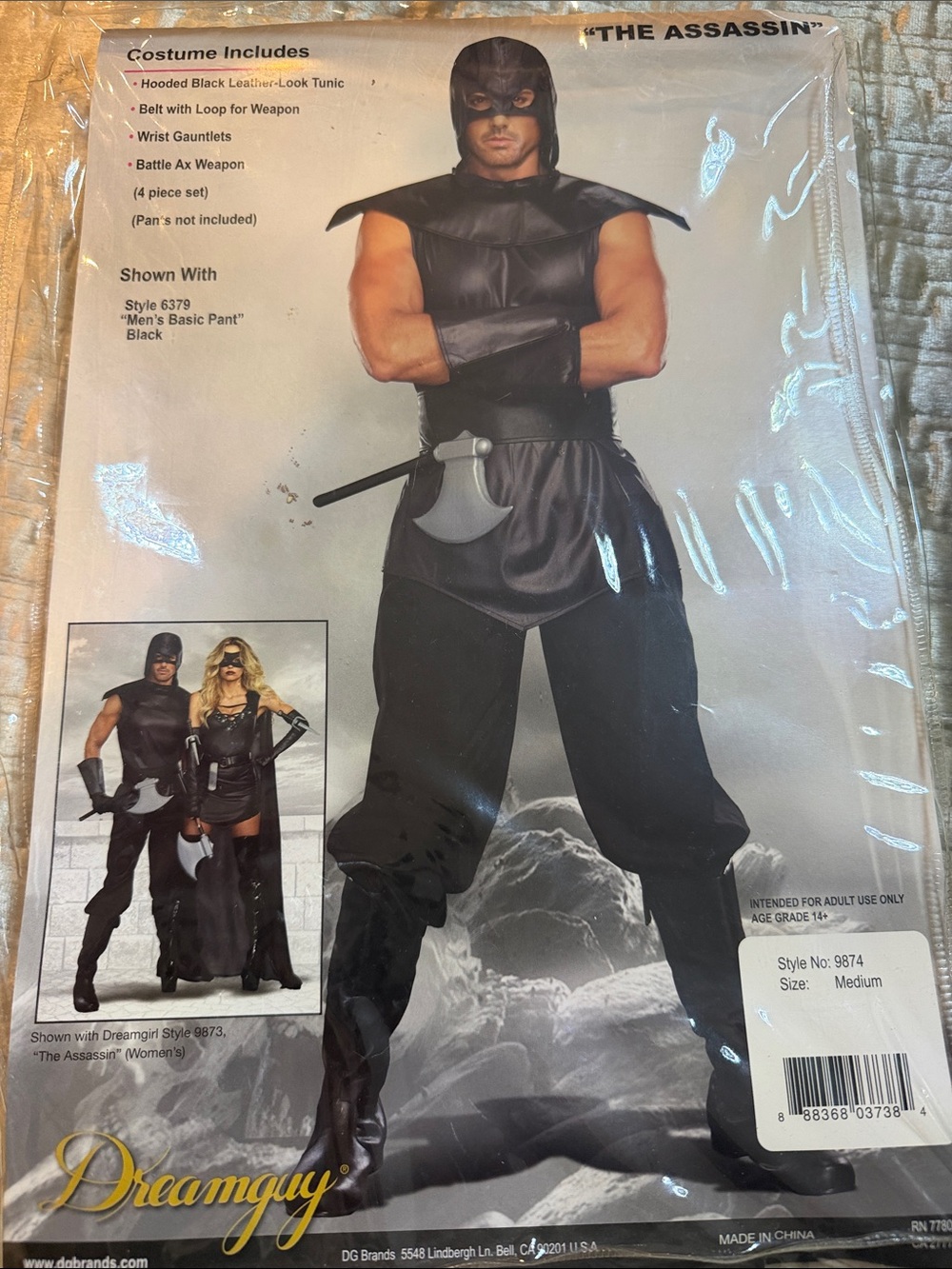 The Assassin Men’s Black Costume - Hooded Tunic with Gauntlets